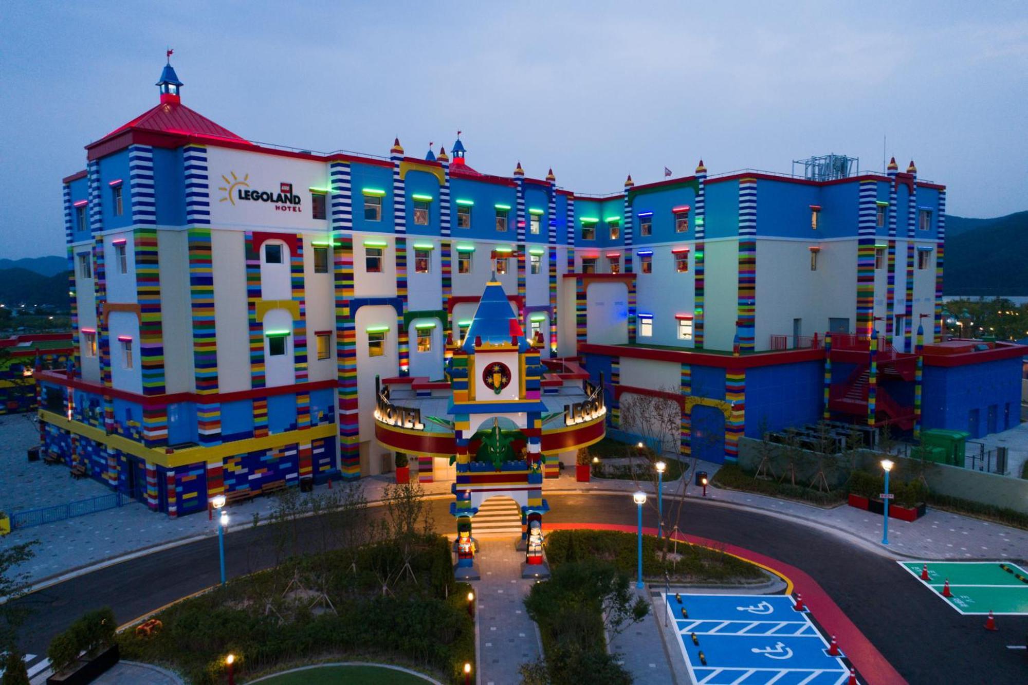Legoland Korea Resort Hotel Чхунчхон Экстерьер фото